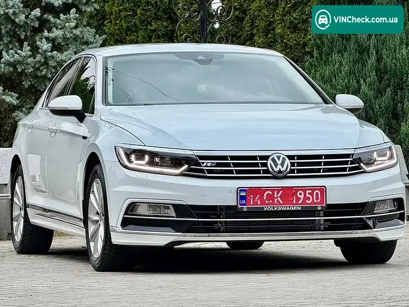 Volkswagen Passat 2019, фото з оголошення 2 з 20, VIN WVWZZZ3CZKE089565
