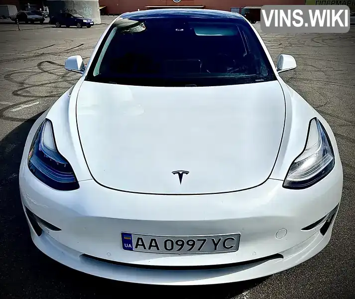 Tesla Model 3 2020, фото з оголошення 2 з 21, VIN 5YJ3E1EBXLF667274