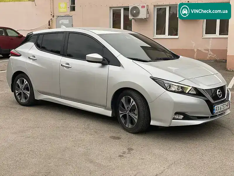 Nissan Leaf 2018, фото з оголошення 1 з 10, VIN 1N4AZ1CP9JC317483