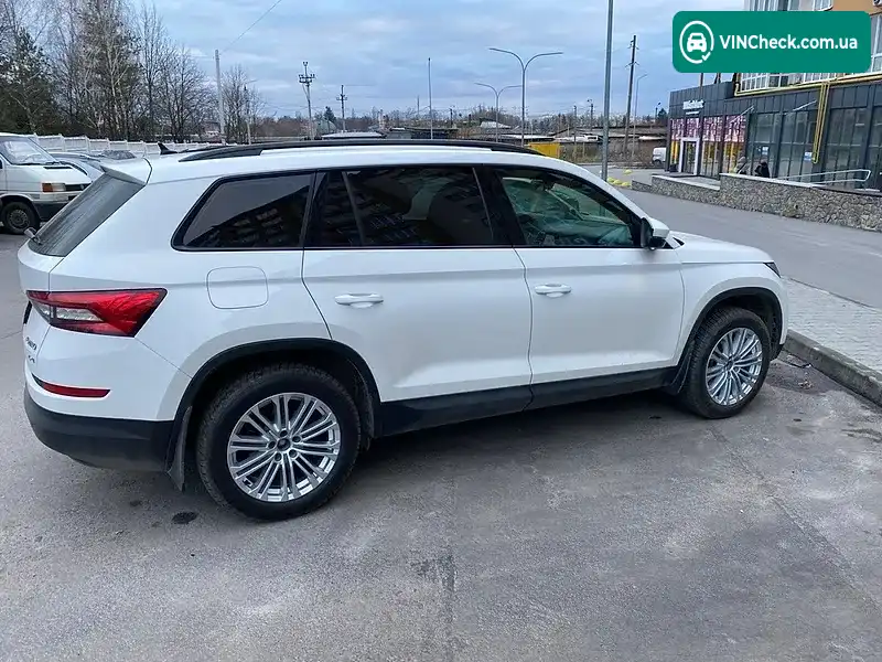 Skoda Kodiaq 2018, фото з оголошення 2 з 20, VIN TMBLD6NS9KB400029