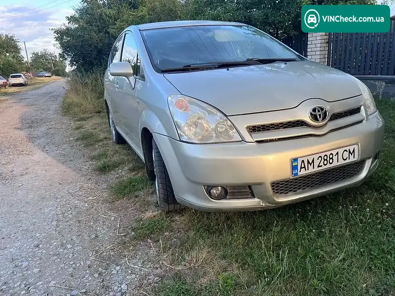 Toyota Corolla Verso 2005, фото з оголошення 1 з 6, VIN NMTEX16R20R037883