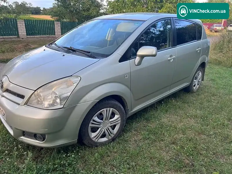 Toyota Corolla Verso 2005, фото з оголошення 2 з 6, VIN NMTEX16R20R037883