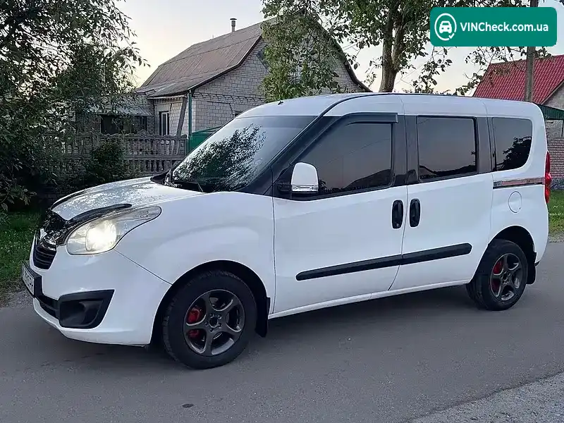 Opel Combo 2012, фото з оголошення 2 з 17, VIN W0L6AXX1BC9522446