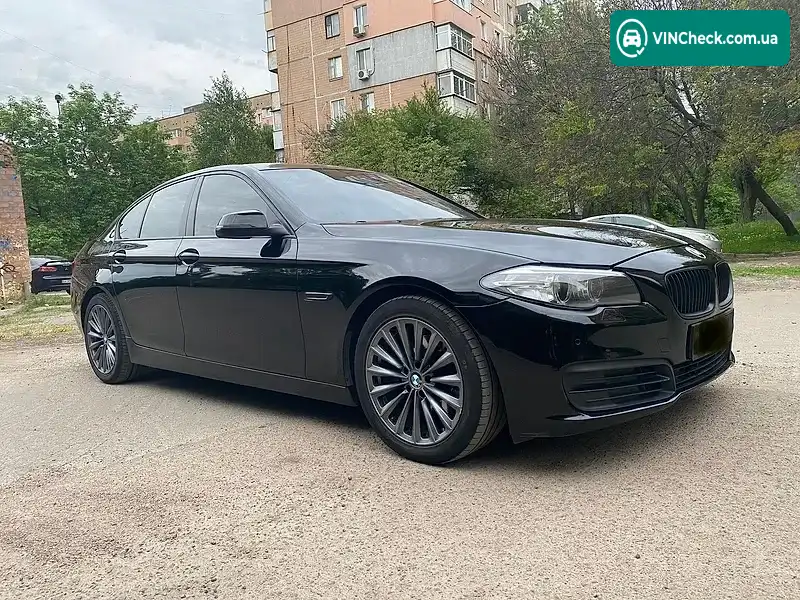 BMW 5 Series 2013, фото з оголошення 2 з 13, VIN WBA5C31020D043984