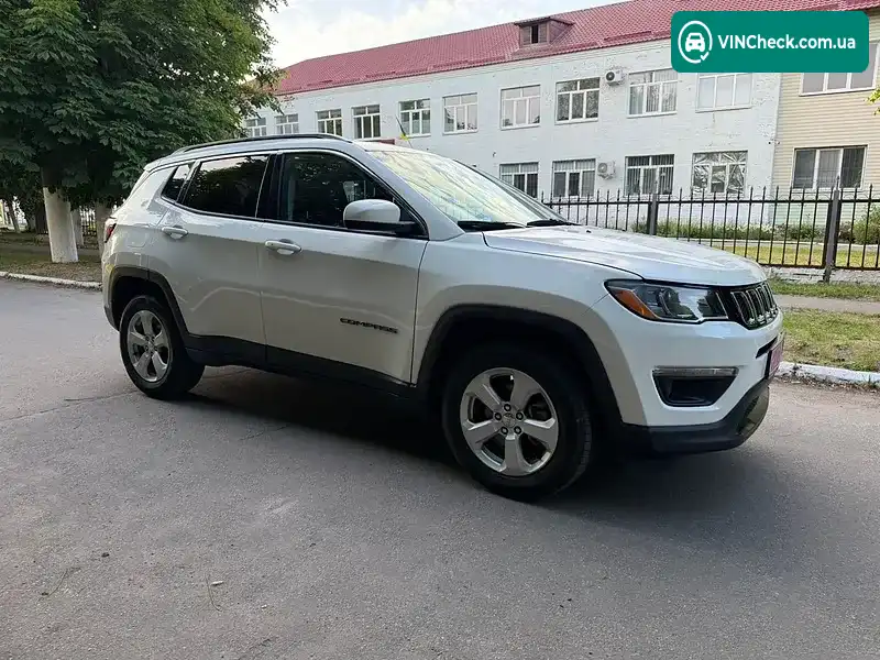 Jeep Compass 2019, фото з оголошення 2 з 20, VIN 3C4NJDBB4KT761015