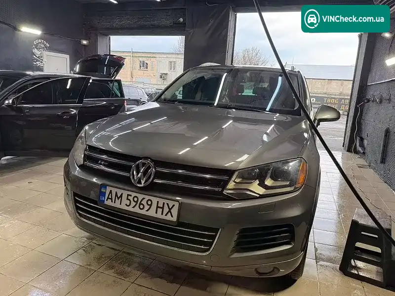 Volkswagen Touareg 2012, фото з оголошення 1 з 9, VIN WVGEP9BPXDD004891