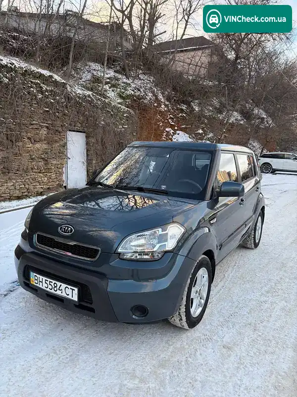 Kia Soul 2010, фото з оголошення 1 з 9, VIN KNAJT811AB7201756