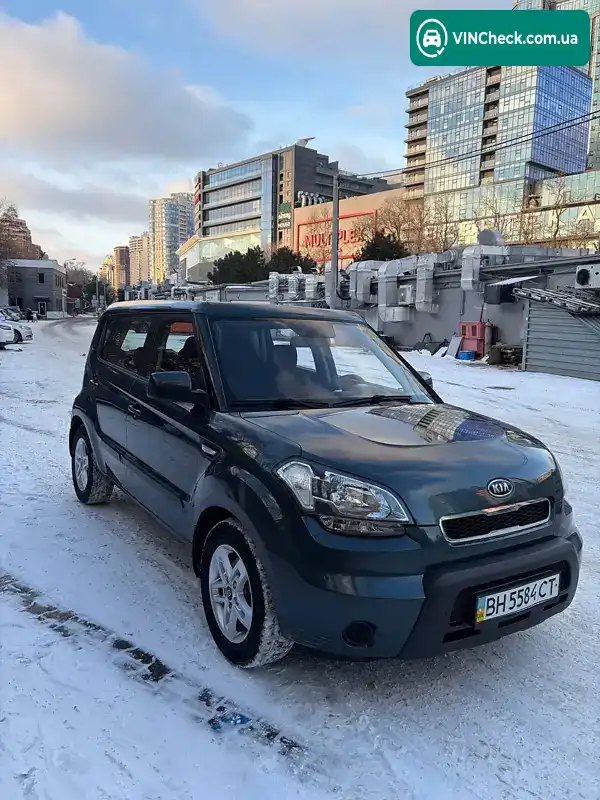 Kia Soul 2010, фото з оголошення 2 з 9, VIN KNAJT811AB7201756