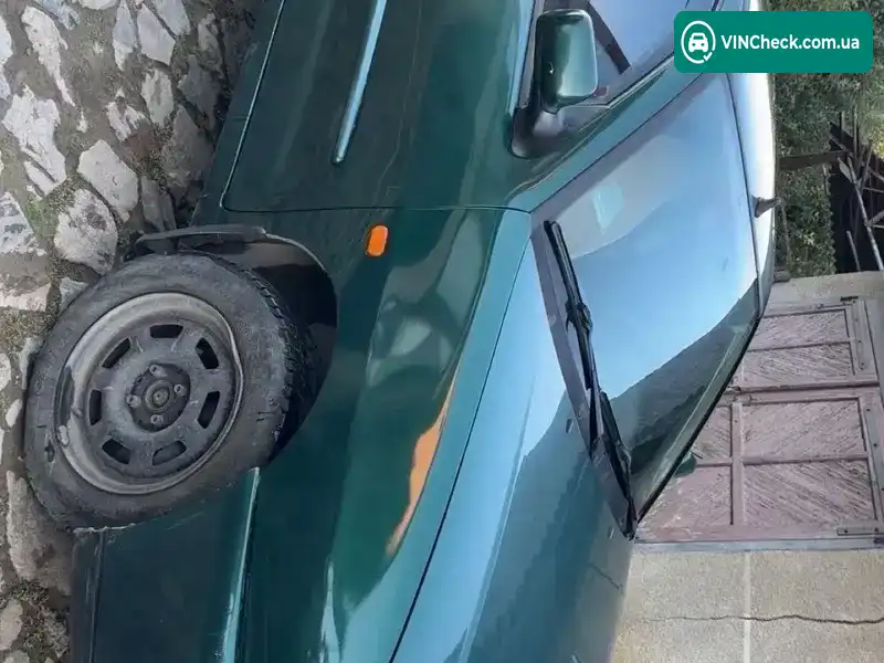 Volkswagen Polo 1997, фото з оголошення 2 з 5, VIN WVWZZZ6KZWR511032