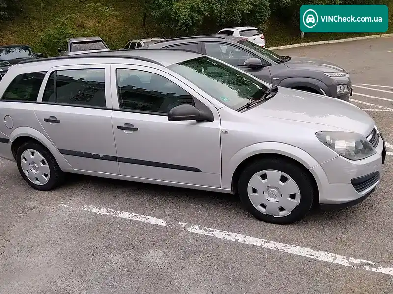 Opel Astra 2006, фото з оголошення 2 з 12, VIN W0L0AHL3572072690