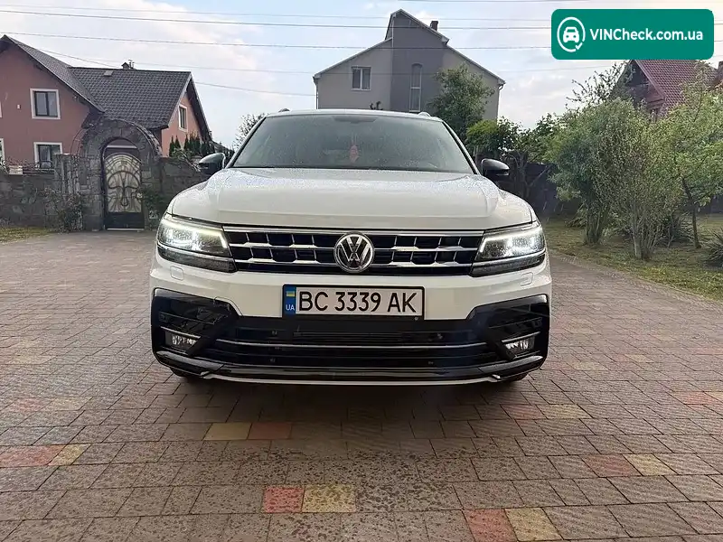 Volkswagen Tiguan 2019, фото з оголошення 1 з 20, VIN 3VV2B7AX6KM179699