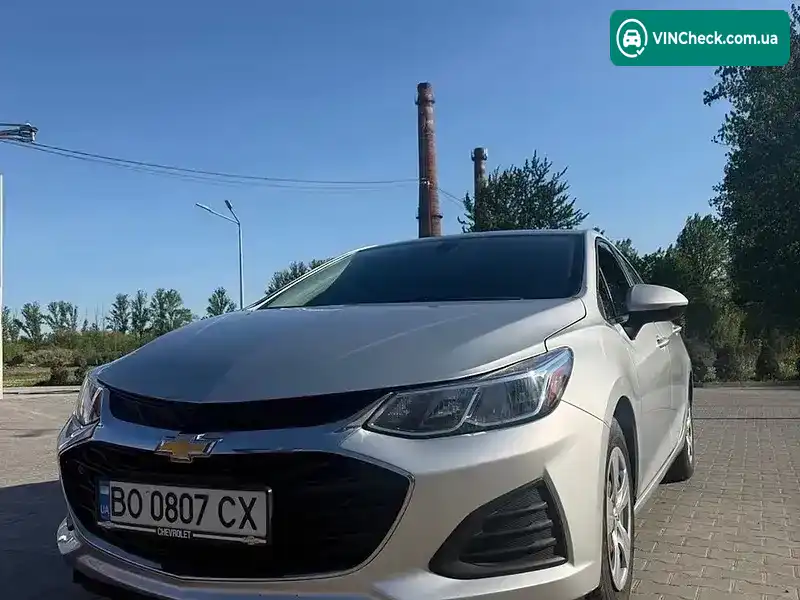 Chevrolet Cruze 2018, фото з оголошення 1 з 21, VIN 1G1BC5SM8J7211283
