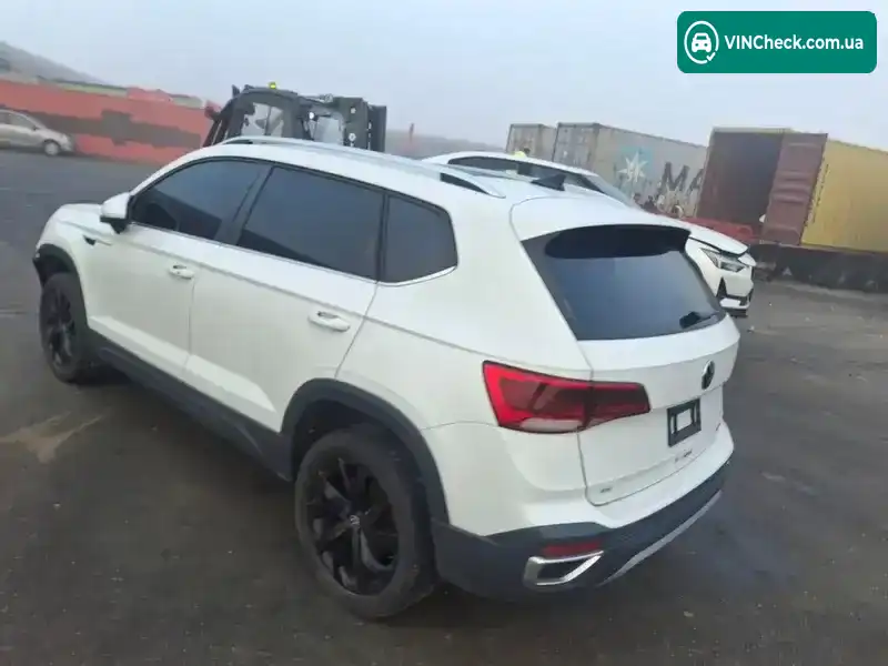 Volkswagen Taos 2022, фото з оголошення 2 з 17, VIN 3VVPX7B27NM037148