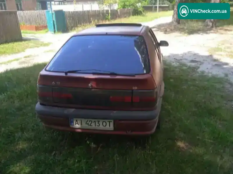 Renault 19 1993, фото з оголошення 1 з 7, VIN VF1B53Y4210799385