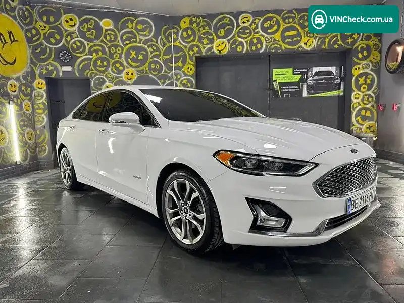 Ford Fusion 2019, фото з оголошення 1 з 20, VIN 3FA6P0RU5KR156152