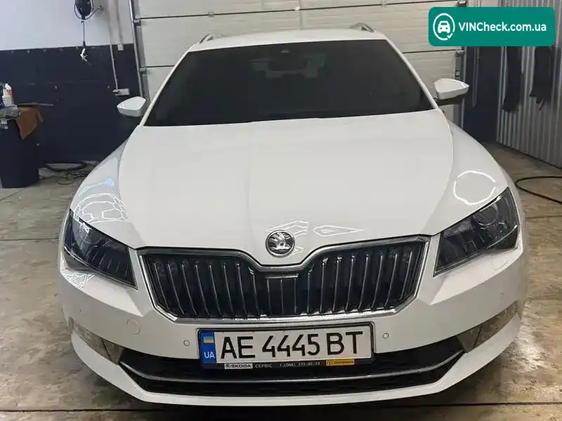 Skoda Superb 2017, фото з оголошення 1 з 20, VIN TMBJJ9NP1J7500401