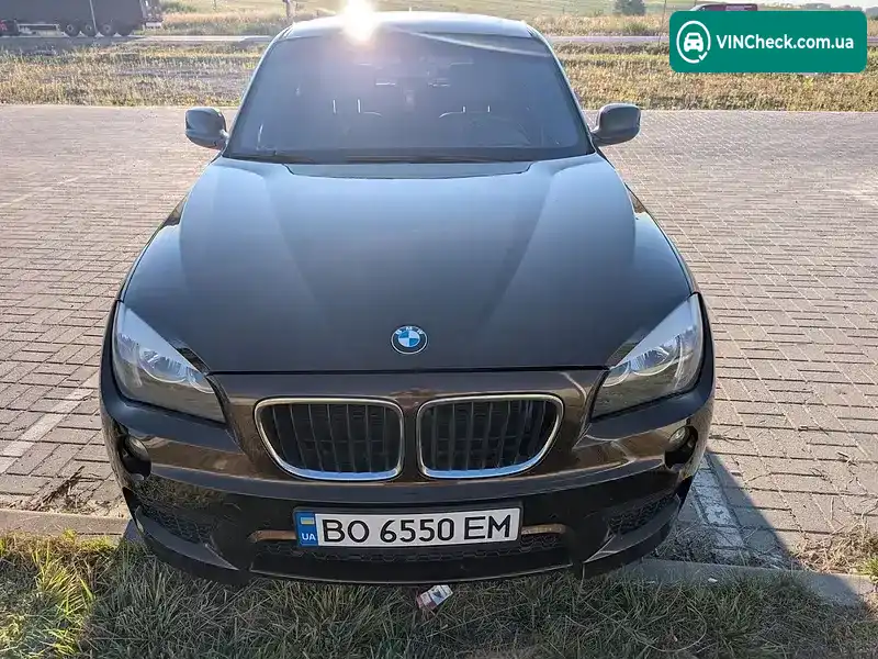 BMW X1 2010, фото з оголошення 2 з 15, VIN WBAVP51050VM70487
