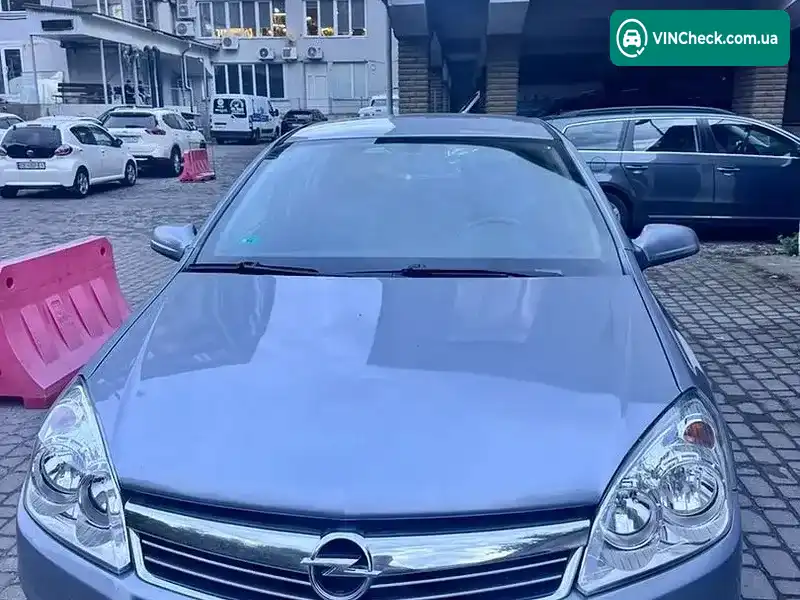 Opel Astra 2008, фото з оголошення 2 з 17, VIN W0L0AHL4882156637