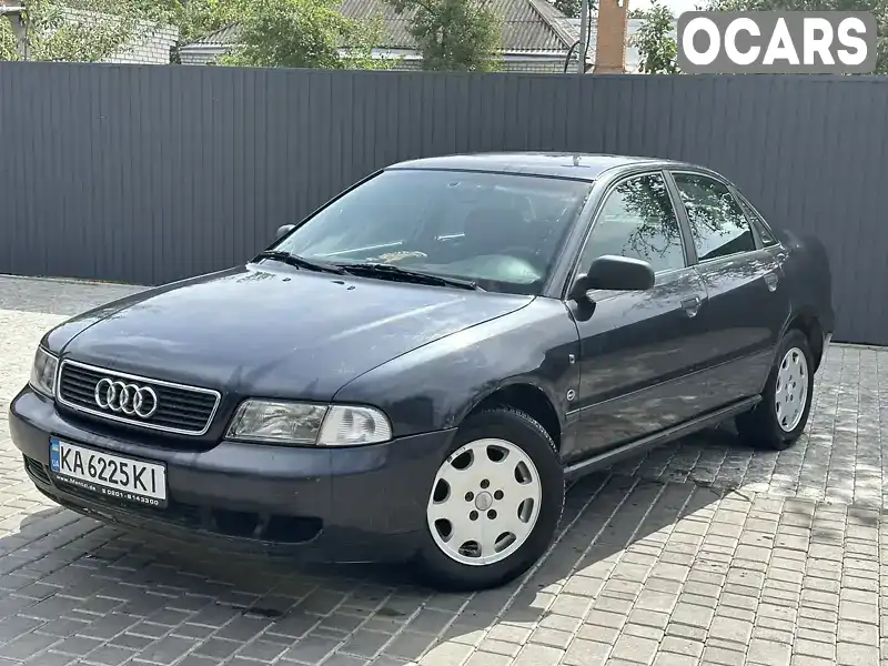 Audi A4 1995, фото з оголошення 2 з 18, VIN WAVZZZ81ZGA110599
