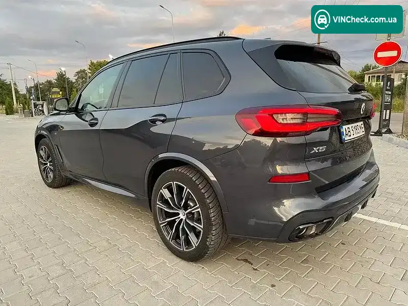BMW X5 M 2022, фото з оголошення 2 з 18, VIN WBAJU810209M87927