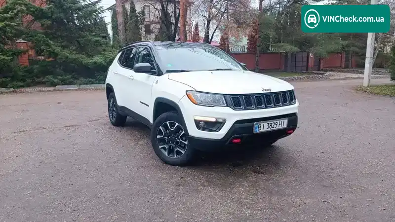 Jeep Compass 2020, фото з оголошення 1 з 21, VIN 3C4NJDDB7LT163497