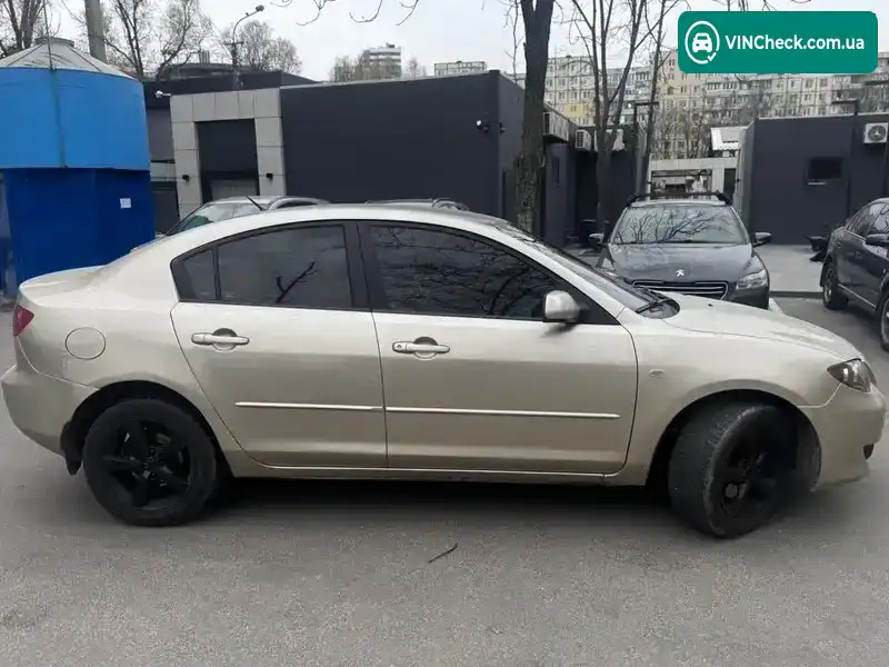 Mazda 3 2005, фото з оголошення 2 з 13, VIN JMZBK12Z551245736