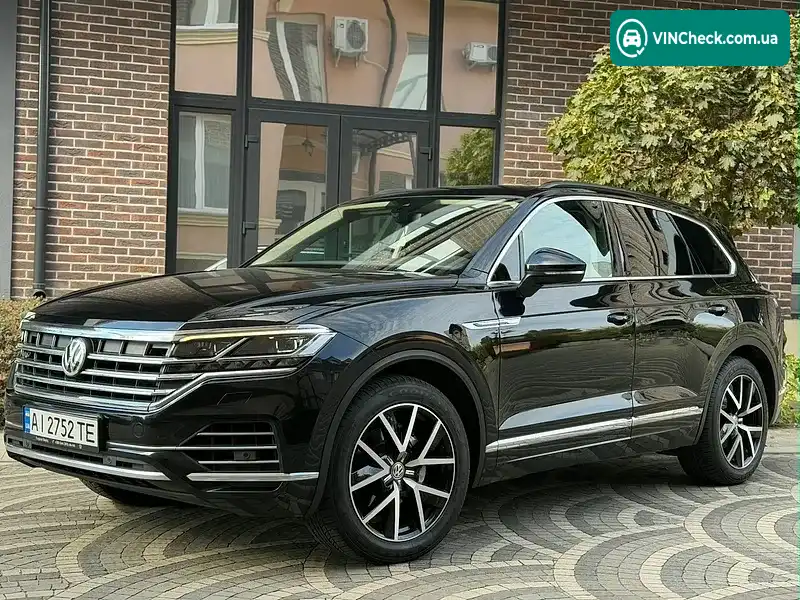 Volkswagen Touareg 2018, фото з оголошення 1 з 20, VIN WVGZZZCRZKD001297