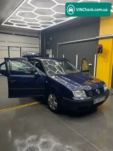 Volkswagen Bora 2001, фото з оголошення 1 з 19, VIN WVWZZZ1JZ2W174769