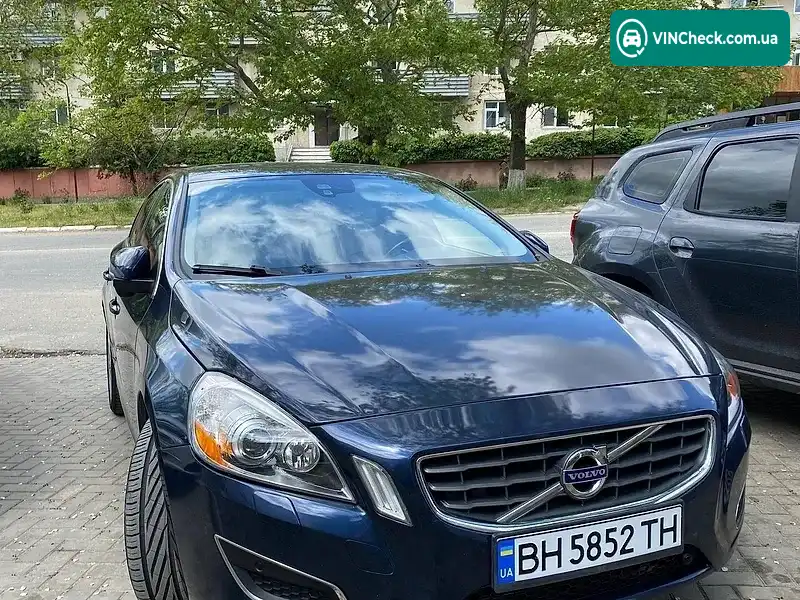 Volvo S60 2012, фото з оголошення 1 з 11, VIN YV1612FS9D2200133