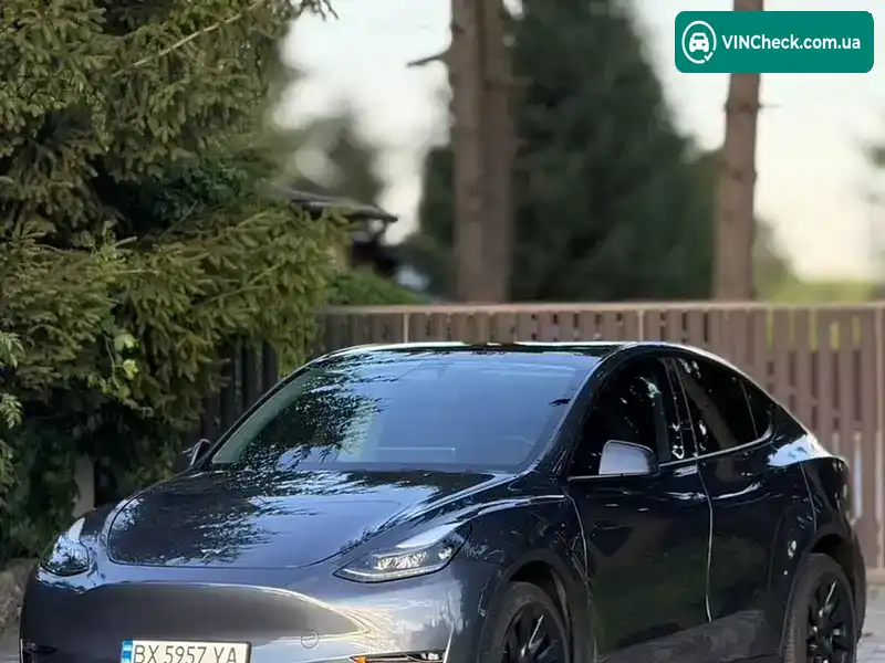 Tesla Model Y 2022, фото з оголошення 1 з 13, VIN 7SAYGDEE6PF606184