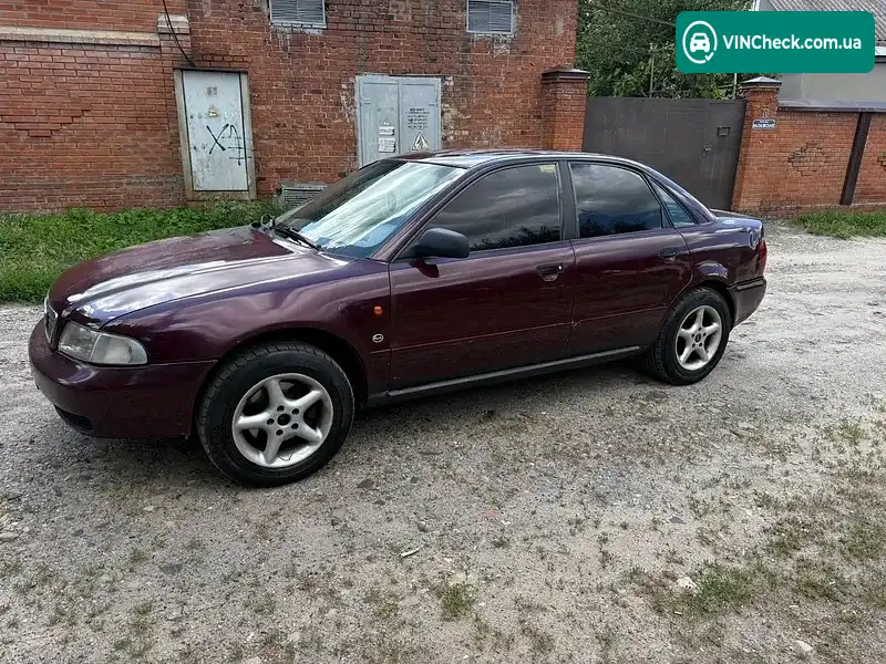 Audi A4 1995, фото з оголошення 2 з 14, VIN WAUZZZ8DZSA133303