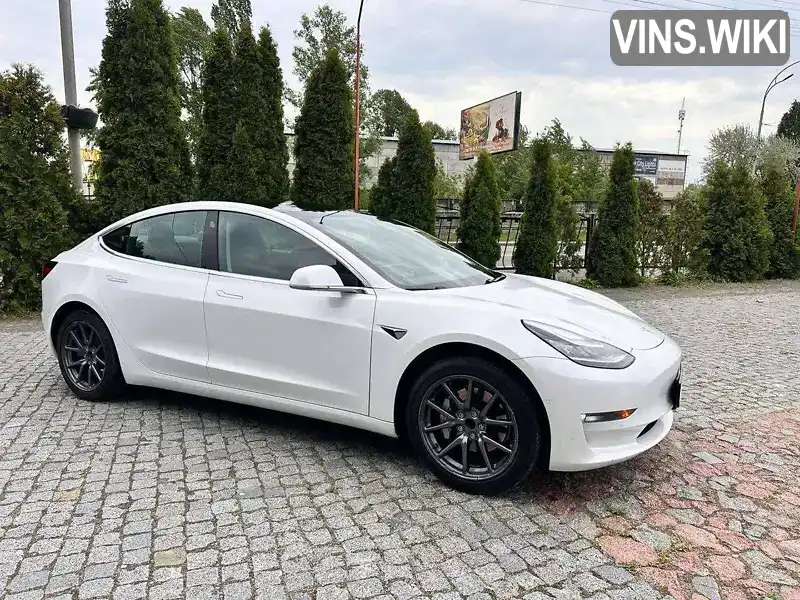 Tesla Model 3 2019, фото з оголошення 1 з 10, VIN 5YJ3E1EA5KF310252