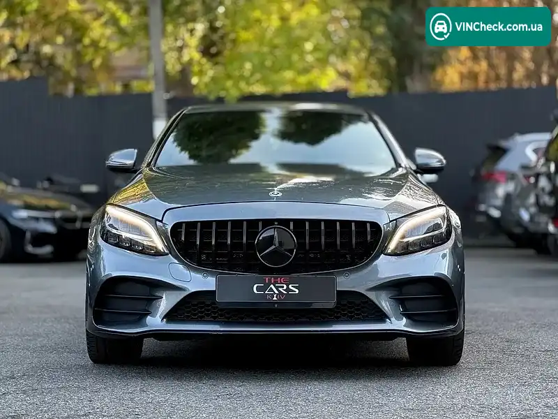 Mercedes-Benz C-Class 2018, фото з оголошення 2 з 20, VIN 55SWF8EB9KU290548