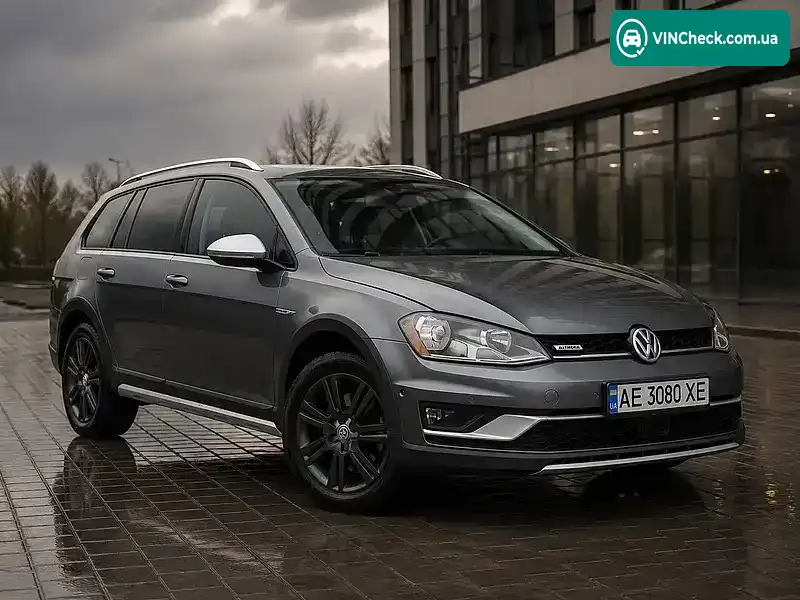 Volkswagen Golf 2017, фото з оголошення 2 з 21, VIN 3VWH17AU4HM537759