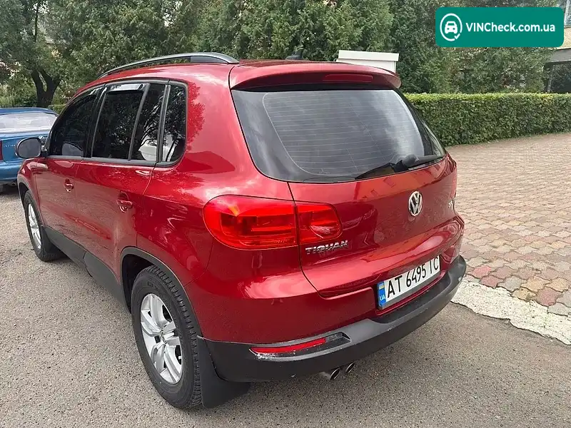 Volkswagen Tiguan 2015, фото з оголошення 2 з 9, VIN WVGAV7AX3FW086965