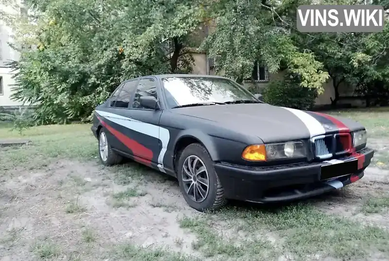 BMW 7 Series 1989, фото з оголошення 1 з 9, VIN WBAGB41010DA36349
