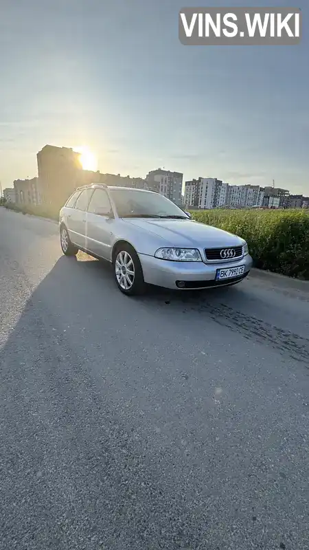 Audi A4 2001, фото з оголошення 1 з 16, VIN WAUZZZ8DZ1A121397
