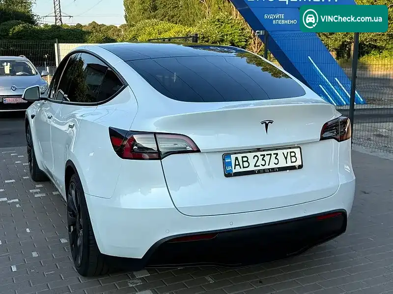 Tesla Model Y 2021, фото з оголошення 2 з 16, VIN 5YJYGDEFXMF252381