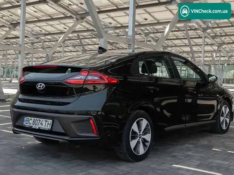Hyundai Ioniq 2018, фото з оголошення 2 з 20, VIN KMHC65LD6KU139564
