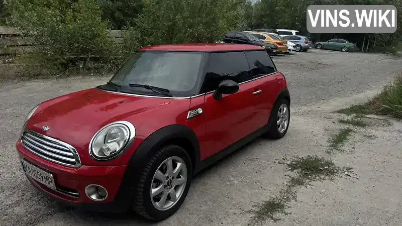 MINI Hatch 2007, фото з оголошення 1 з 11, VIN WMWME31080TU00726