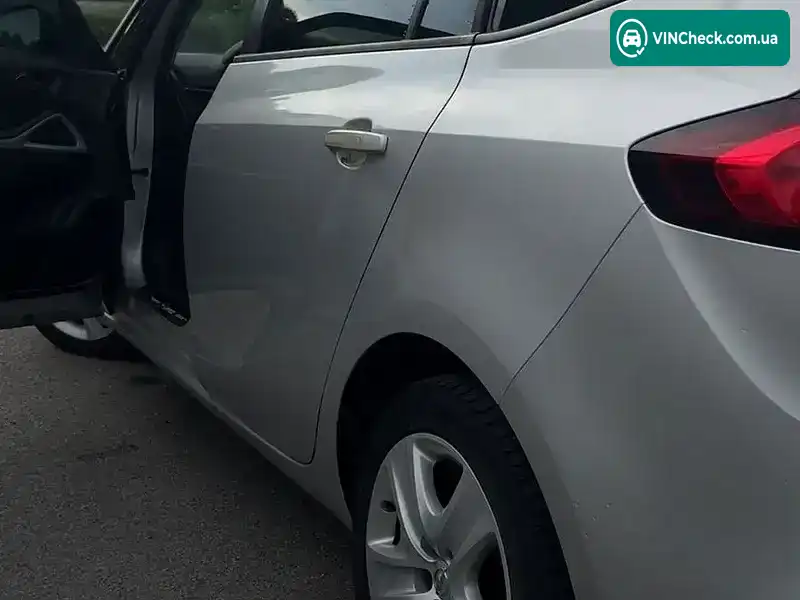 Opel Zafira 2014, фото з оголошення 2 з 11, VIN W0LPD9E35E2094624