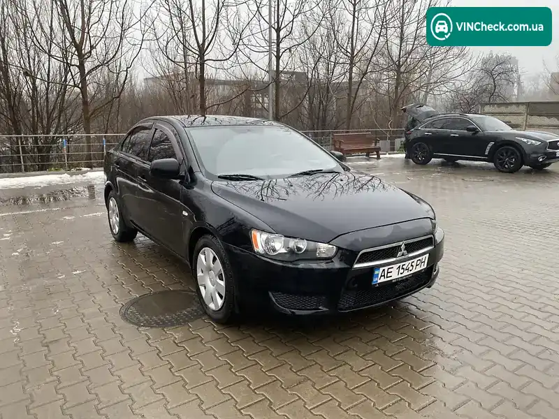 Mitsubishi Lancer 2011, фото з оголошення 2 з 10, VIN JMBSNCY2ABU001484