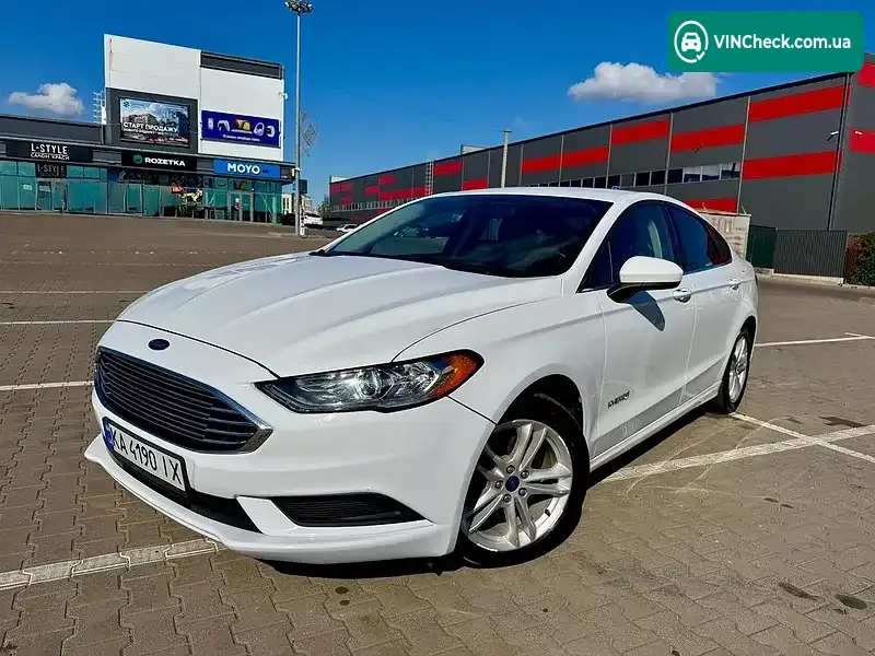 Ford Fusion 2018, фото з оголошення 1 з 20, VIN 3FA6P0LU1JR269877
