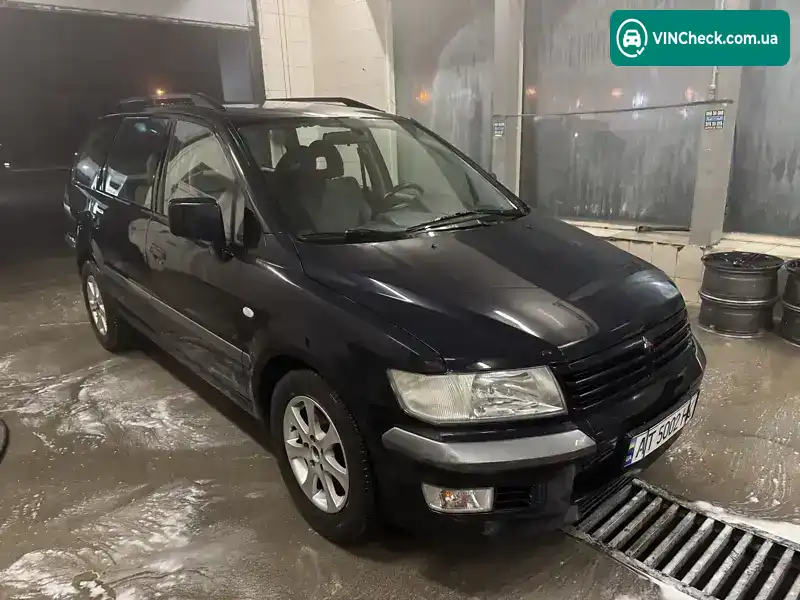 Mitsubishi Space Wagon 2002, фото з оголошення 2 з 20, VIN JMBLNN83W2Z001498