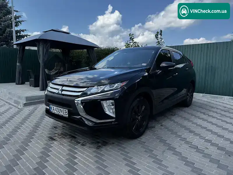 Mitsubishi Eclipse Cross 2019, фото з оголошення 2 з 21, VIN JA4AT3AA6LZ014306