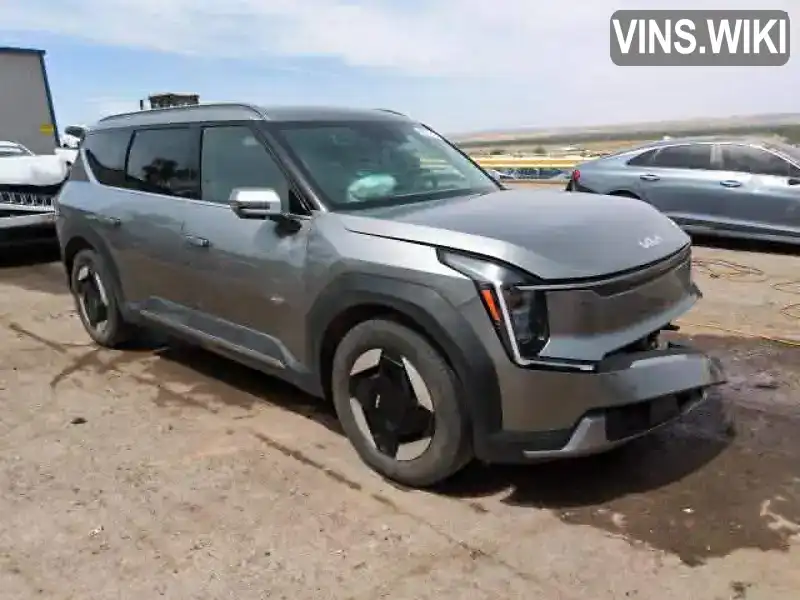 Kia EV9 2023, фото з оголошення 1 з 16, VIN KNDAFFS50R6030835