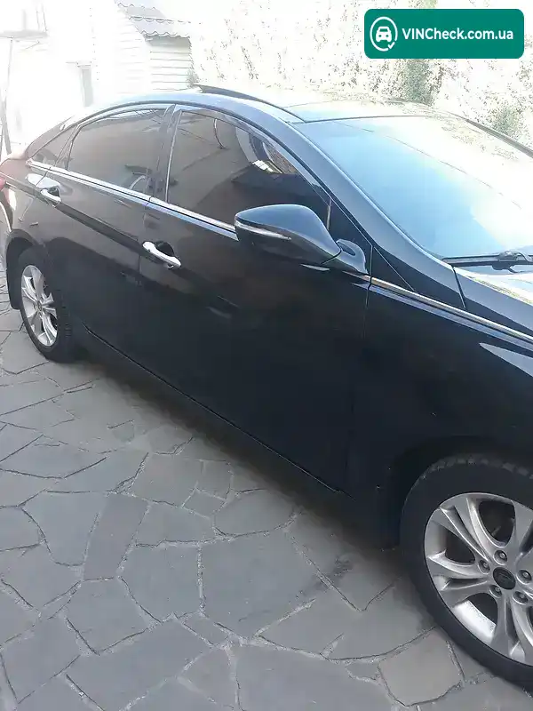 Hyundai Sonata 2011, фото з оголошення 2 з 19, VIN KMNEC41CBBA239634