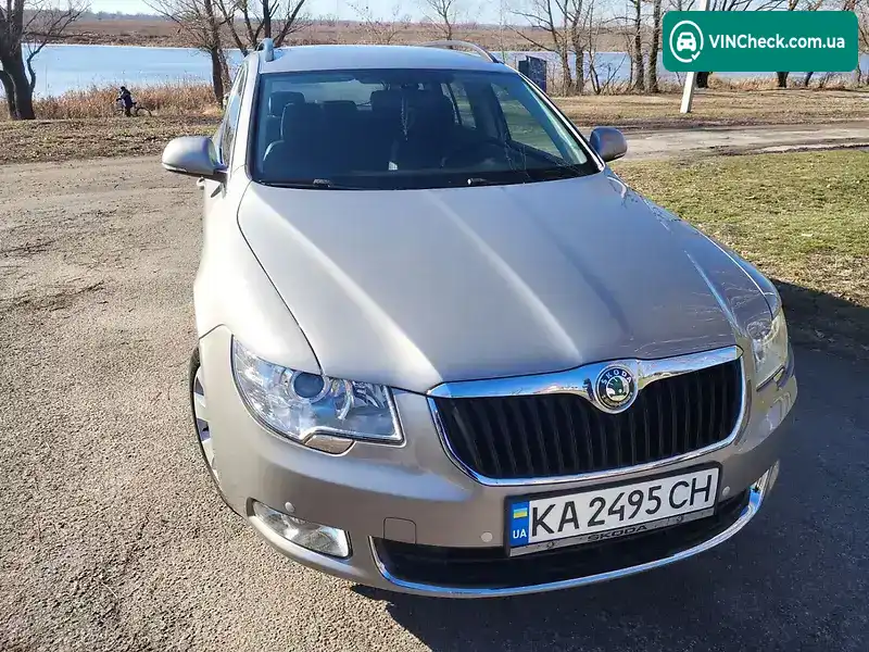 Skoda Superb 2012, фото з оголошення 2 з 20, VIN TMBJB43T7DB300141