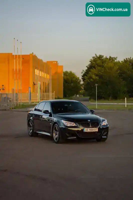BMW M5 2006, фото з оголошення 1 з 21, VIN WBSNB91080B562955
