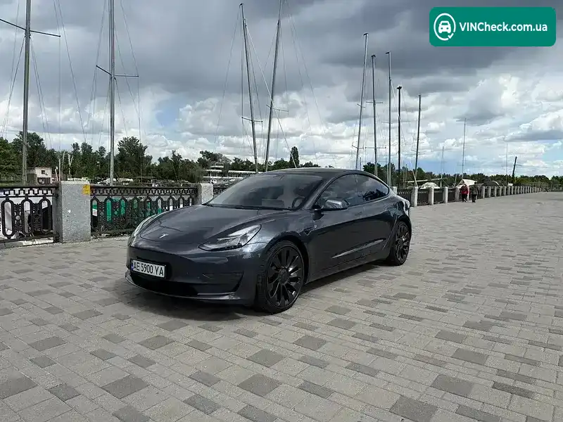 Tesla Model 3 2021, фото з оголошення 2 з 20, VIN 5YJ3E1EC1MF991899